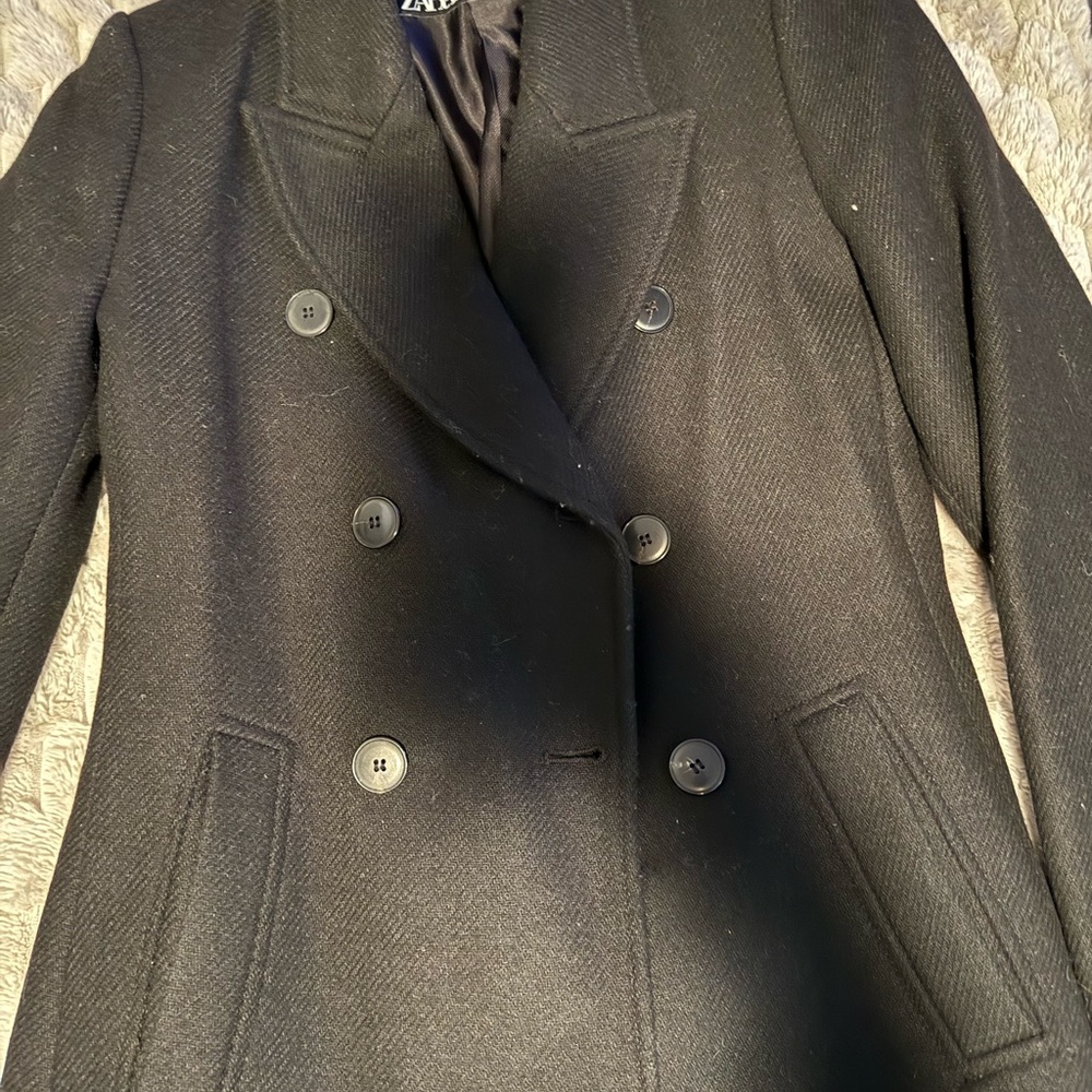 Zara Elegant Black Coat - Picture 2 of 5